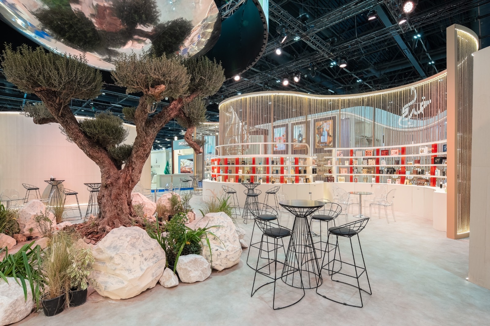 Product Showcase Zone