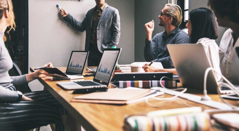 How to Build  Networking Culture for Exhibitions in Dubai?