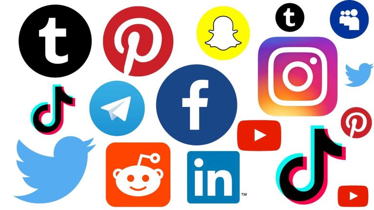 Social Media Tactics to Make Your Stand Talk of DWTC Exhibition Dubai