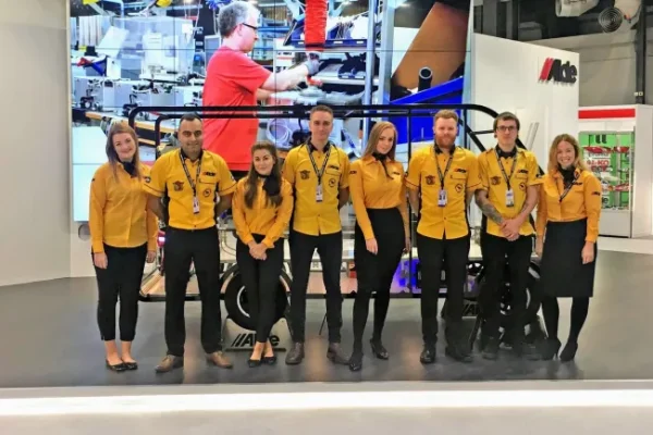 How to Prepare your Exhibition Staff for Exhibitions in Dubai Abu Dhabi UAE