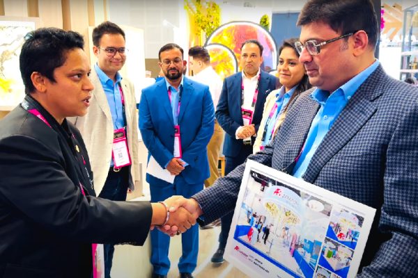 Affarom & Strokes Exhibits: A Longstanding Partnership Built on Quality and Creativity!