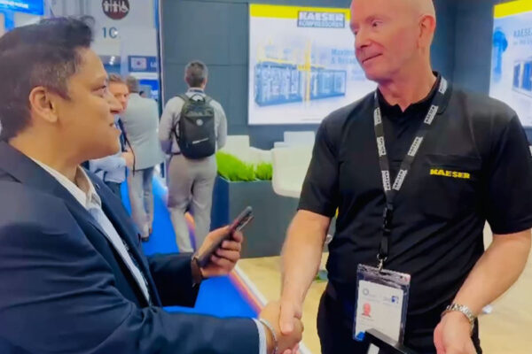 Strokes Exhibits Dubai UAE Delivers Spectacular ADIPEC Stand for Kaeser: Beyond Expectations