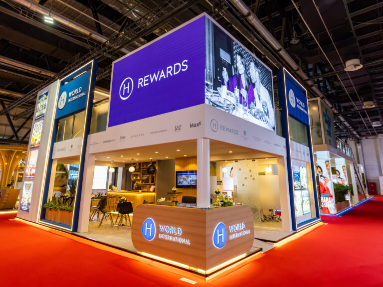 How to Choose the Perfect Layout for Your Paper Arabia Dubai Exhibition Stand